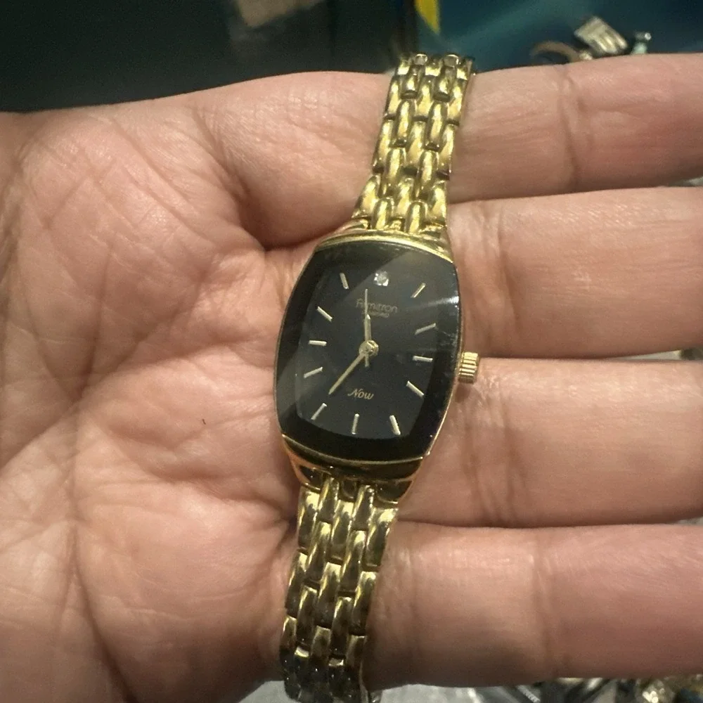 Working Armitron Now Ladies Watch Gold With Black Dial 21mm Fit 7.5in Steel Runs